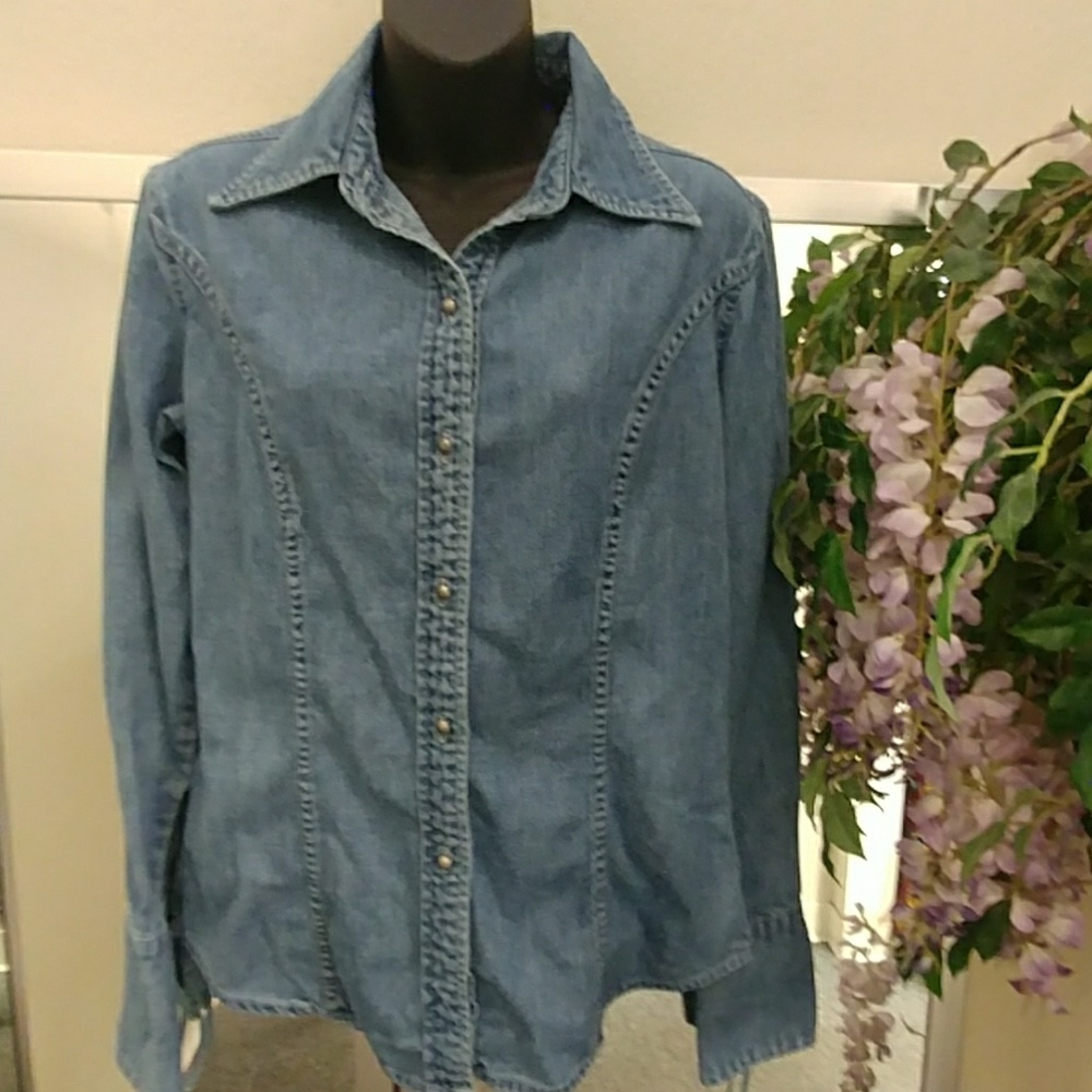 Gap Denim Button Down L/S Shirt